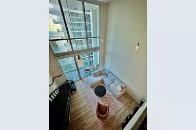 300 S Biscayne Blvd #L-1210, Miami, FL 33131 - Photo 18