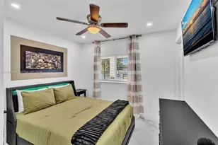 560 N Perviz Ave, Opa-Locka, FL 33054 - Photo 42