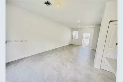 24576 SW 119th Pl #24576, Homestead, FL 33032 - Photo 4