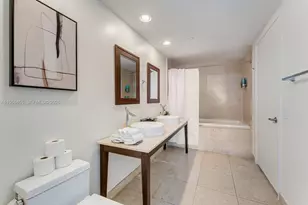 485 Brickell Ave, Miami, FL 33131 - Photo 8