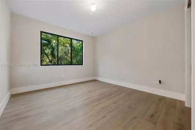 2805 Freeman St, Miami, FL 33133 - Photo 56