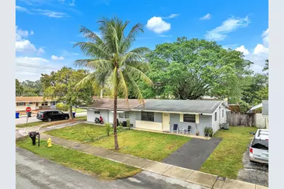 7021 SW 19th Pl, North Lauderdale, FL 33068 - Photo 1