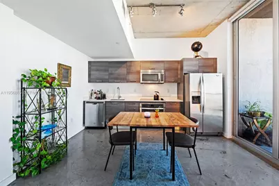 151 SE 1st St #2308, Miami, FL 33131 - Photo 14