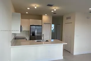 6453 NW 102nd Path, Doral, FL 33178 - Photo 6