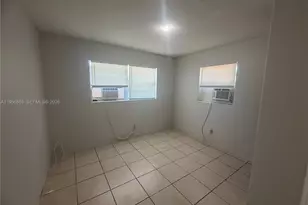 612 NW 14th Ave, Fort Lauderdale, FL 33311 - Photo 4