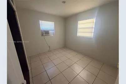 612 NW 14th Ave #1, Fort Lauderdale, FL 33311 - Photo 6