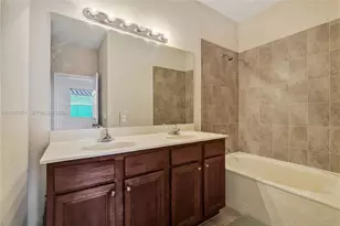 1042 NE 207th Terrace, Miami, FL 33179 - Photo 30