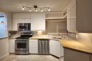 9208 Byron Ave, Surfside, FL 33154 - Photo 2