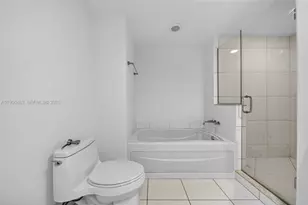 500 Brickell Ave, Miami, FL 33131 - Photo 28