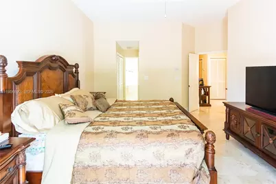 10564 NW 57th St, Doral, FL 33178 - Photo 20