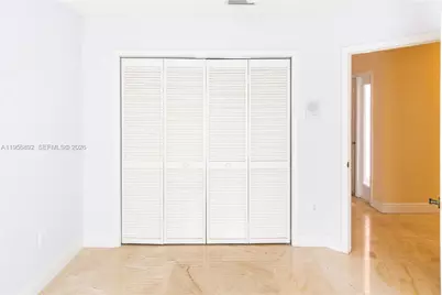 10564 NW 57th St, Doral, FL 33178 - Photo 24