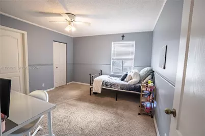 12209 NW 57th St, Coral Springs, FL 33076 - Photo 44