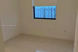 9952 NW 10th St, Miami, FL 33172 - Photo 24