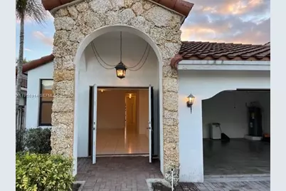 9952 NW 10th St #9952, Miami, FL 33172 - Photo 2
