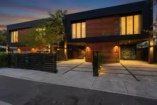 255 NW 39th St, Miami, FL 33127 - Photo 6