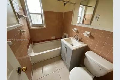 648 NE 139th St #650, North Miami, FL 33161 - Photo 12