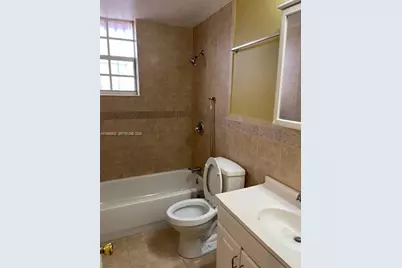 4250 W 11th Ln #43, Hialeah, FL 33012 - Photo 24