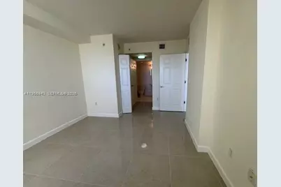 420 SW 12th Ave #1005, Miami, FL 33130 - Photo 6