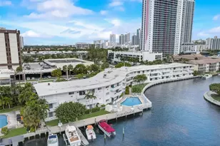 2500 Diana Dr, Hallandale Beach, FL 33009 - Photo 2