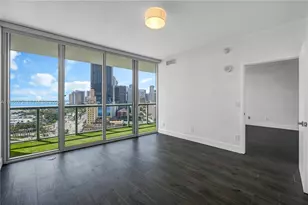 888 Biscayne Blvd, Miami, FL 33132 - Photo 12