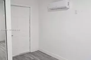 15647 SW 113th Pl, Miami, FL 33157 - Photo 4