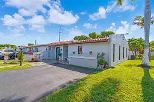 9466 SW 6th Ln, Miami, FL 33174 - Photo 2