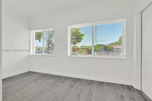 600 NW 25th Ct, Miami, FL 33125 - Photo 10