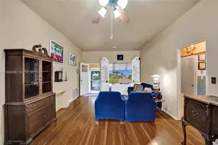 1340 Jackson St, Hollywood, FL 33019 - Photo 12