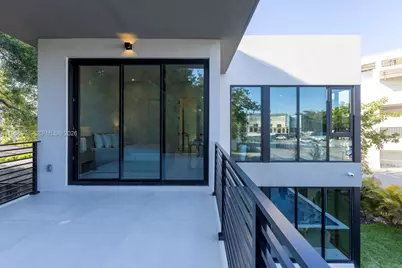 3200 Thomas Ave, Miami, FL 33133 - Photo 42