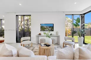 3200 Thomas Ave, Miami, FL 33133 - Photo 6