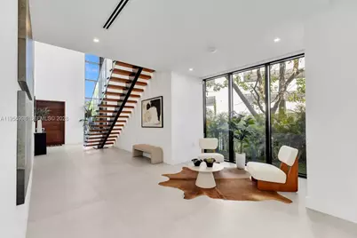 3200 Thomas Ave, Miami, FL 33133 - Photo 20