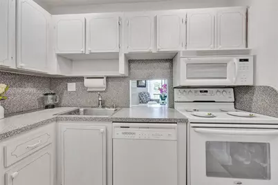 8260 SW 24th St #6210, North Lauderdale, FL 33068 - Photo 16