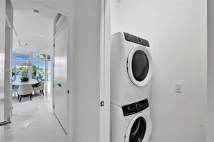 3750 Yacht Club Dr, Aventura, FL 33180 - Photo 22