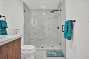 13720 NW 4th Ct, North Miami, FL 33168 - Photo 2