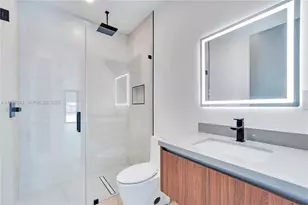 2661 Johnson St, Hollywood, FL 33020 - Photo 16