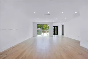 2661 Johnson St, Hollywood, FL 33020 - Photo 6