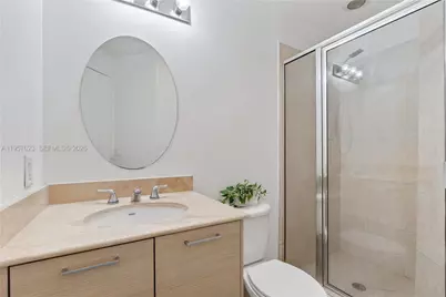 350 NE 24th St #406, Miami, FL 33137 - Photo 14