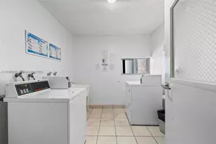 2655 Collins Ave, Miami Beach, FL 33140 - Photo 50