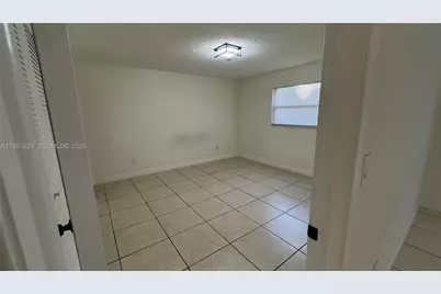 4111 Stirling Rd #102, Dania Beach, FL 33314 - Photo 10