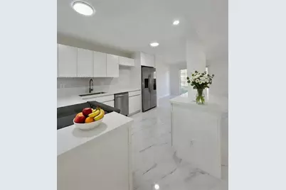9719 N New River Canal Rd #308, Plantation, FL 33324 - Photo 12