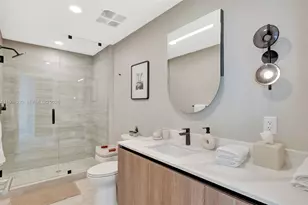 580 72nd St, Miami Beach, FL 33141 - Photo 10