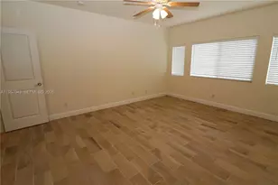 609 NE 28th St, Wilton Manors, FL 33334 - Photo 22