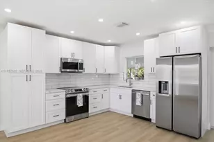 945 Sharazad Blvd, Opa-Locka, FL 33054 - Photo 4