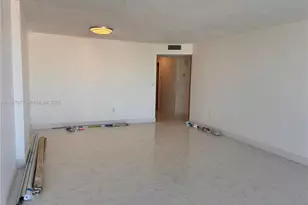 2780 NE 183rd St, Aventura, FL 33160 - Photo 6