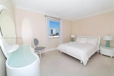 17100 N Bay Rd #1815, Sunny Isles Beach, FL 33160 - Photo 32