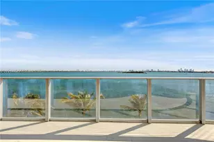 700 NE 24th St, Miami, FL 33137 - Photo 2