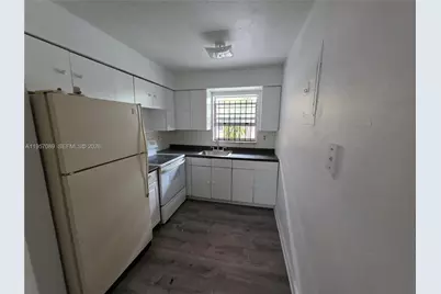 45 E 11th St #21, Hialeah, FL 33010 - Photo 8
