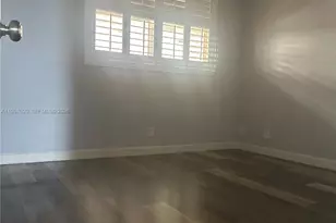 410 NW 68th Ave, Plantation, FL 33317 - Photo 4