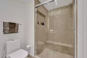 21200 Point Pl, Aventura, FL 33180 - Photo 48