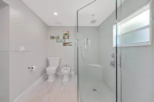 230 Jolly Roger Dr, Key Largo, FL 33037 - Photo 24